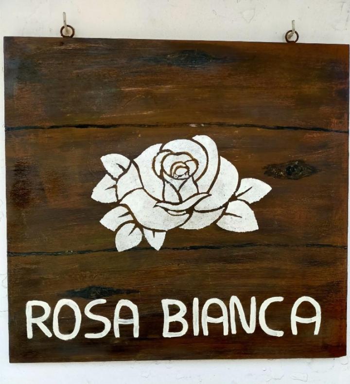 Отель Rosa Bianca Кар Экстерьер фото